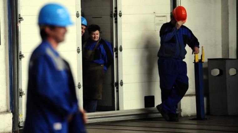 Datoriile companiilor la buget depăşesc 77 de miliarde de lei