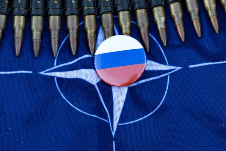 NATO: Rusia își intensifică acțiunile hibride în Europa, dar nu există o amenințare iminentă