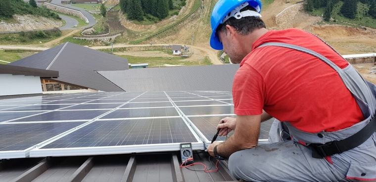 ANRE a înregistrat primele două comunități de energie din România în Registrul național