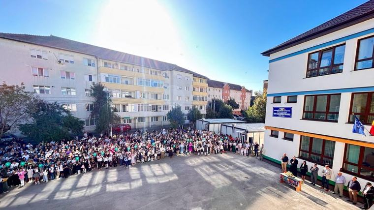 ALBA IULIA: Aproape 200 de milioane de lei, investiţi în educaţie în ultimii 6 ani