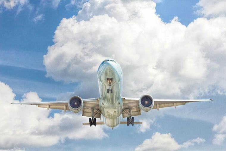 CNN: Trump va folosi avionul primit cadou din Qatar într-o nouă deplasare în străinătate