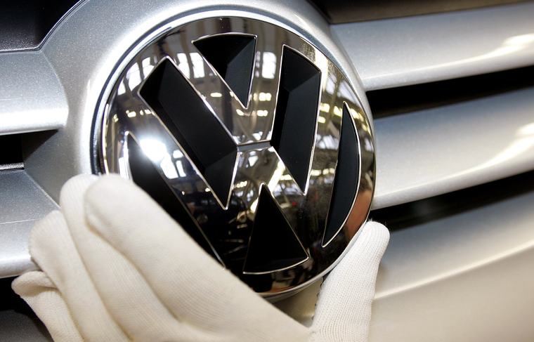 Volkswagen trece la producţia de armament. Soluția găsită de producătorul auto pentru a salva o uzină din Germania