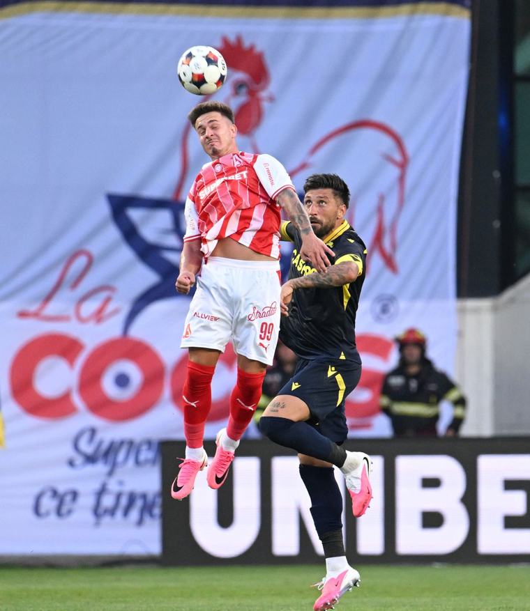 Pleacă imediat după derby Atacantul lui Dinamo semnează cu o altă echipă » Cât încasează „câinii”
