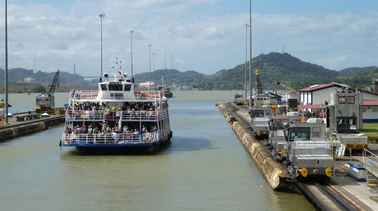 Prima femeie administrator din istoria Canalului Panama preia conducerea