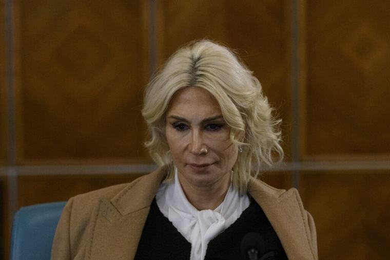 Raluca Turcan susține că PSD și AUR vor pune împreună Guvernul. „Garantat Grindeanu–Simion!”