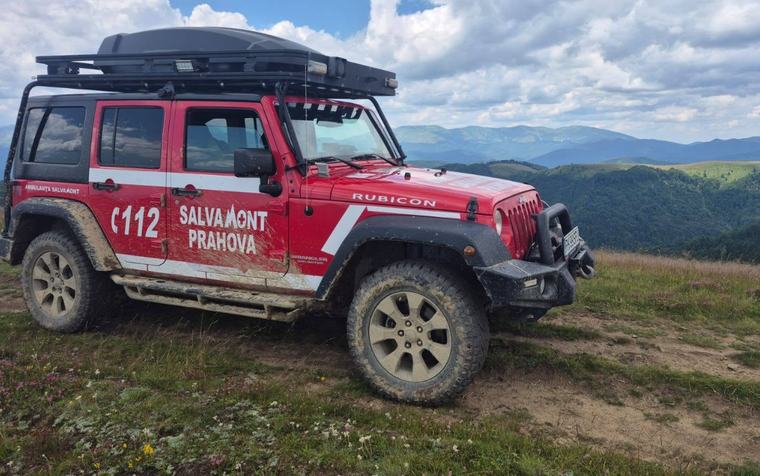 Accident pe un traseu de mountain bike din Azuga. Un turist de 42 de ani, preluat cu elicopterul SMURD
