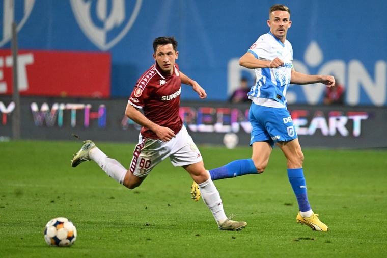 Rapid - Universitatea Craiova 0-1, ACUM, pe iAMsport.ro. Campioana este în avantaj, la pauză, în Giulești!