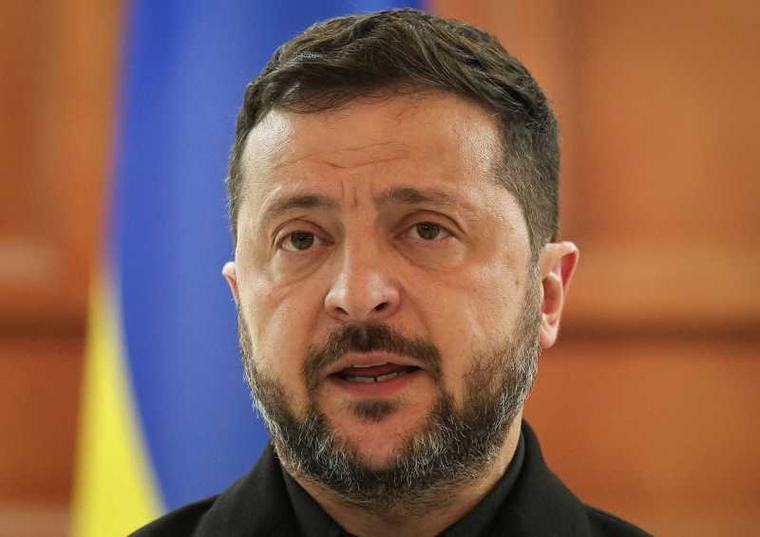 Zelenski îi propune Rusiei o suspendare a loviturilor aeriene în timpul vizitelor emisarilor americani la Kiev și Moscova