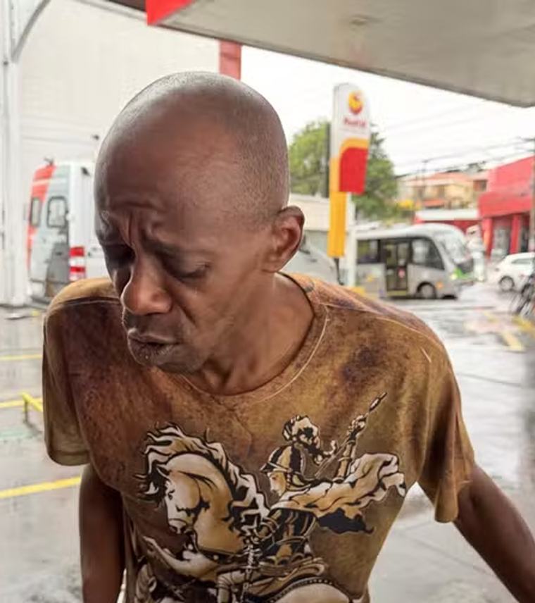 Drogurile l-au distrus Drama unui atacant de primă ligă. A ajuns să trăiască într-o piață: „Dacă oamenii cred că am murit, e mai bine”