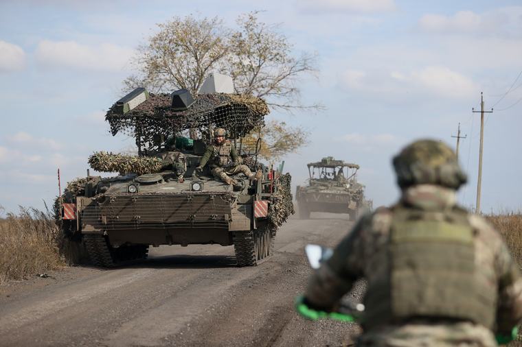Ucraina susține că 2.500 de soldați ruși sunt blocați pe o fâșie îngustă de pământ către Marea Neagră: „A devenit o capcană pentru ei”