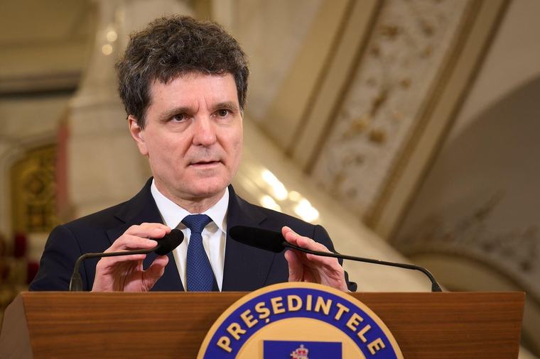 Noi negocieri pentru desemnarea viitorului premier. Nicușor Dan e gata să facă desemnarea fără dovada unei majorități (surse)