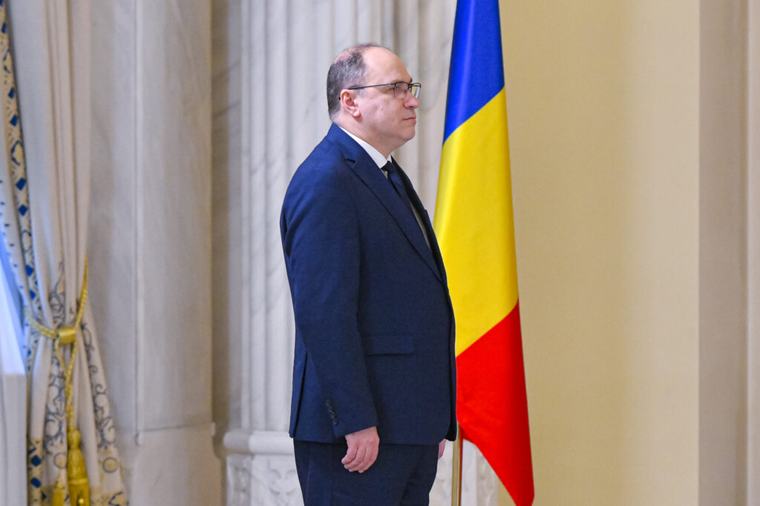 Ministrul Educației anunță că pregătește regulile pentru al doilea examen de la finalul clasei a VIII-a. Parlamentul întârzie cu adoptarea legii de amânare a admiterii la liceu