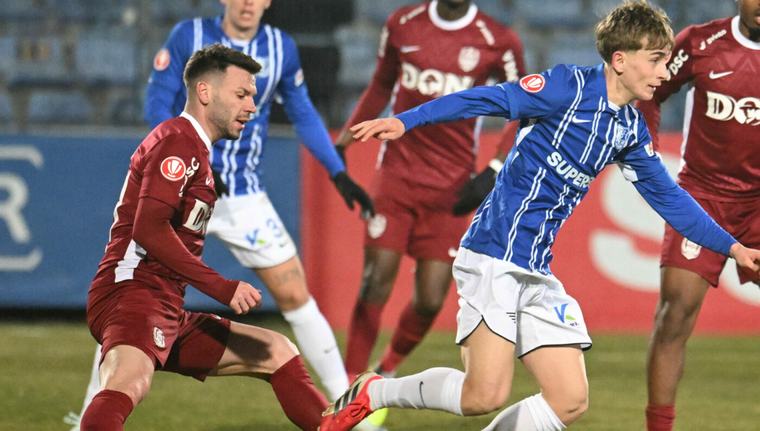 CFR Cluj – Farul Constanța Live Text Online în etapa 8 din Superliga, ora 20:30. Șumudică poate ajunge la 3 victorii consecutive în campionat. Echipele de start