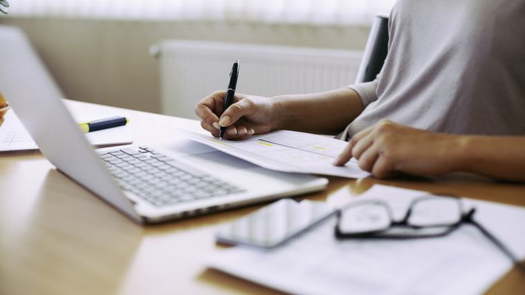 Casa de Pensii a lansat o nouă platformă online. Ce pot rezolva pensionarii și angajații de acasă, fără să meargă la ghișeu