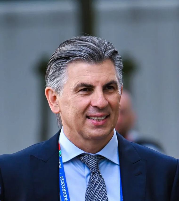 Lupescu, reacție inedită Ce a cerut, după ce FCSB a făcut trei transferuri spectaculoase înainte de derby-ul cu Dinamo
