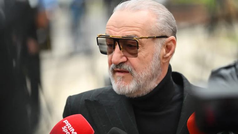 MERCATO Gigi Becali face marele anunț despre Karlo Muhar, Denis Drăguș și Meriton Korenica. Doar unul joacă în derby-ul cu Dinamo. „Au semnat toți trei. Cred că merg direct la antrenament”