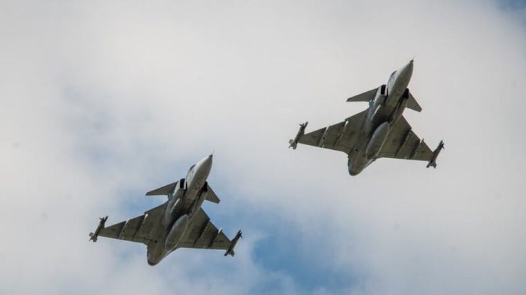 Alertă în Ungaria, după ce un tânăr a furat un avion și a zburat spre centrala nucleară de la Paks. Au fost ridicate de la sol avioane de luptă