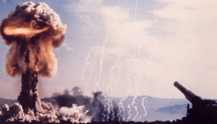 Rusia spune care e singura situație în care ar folosi arme nucleare împotriva Occidentului: „Răspunsul ar veni imediat”